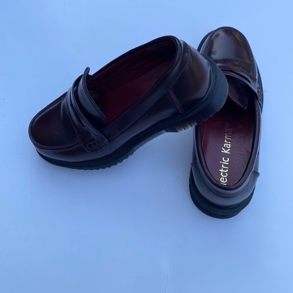 Electric karma penny lane Loafers red wine burgundy color, women’s size 6 - Picture 7 of 12